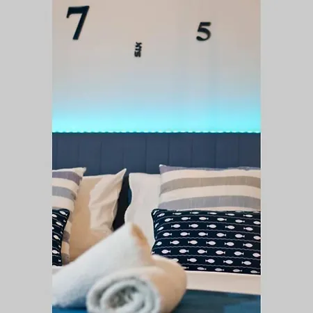 Apartment Majestic Rhodes, Min To Old Town Rhodes City